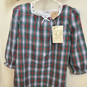 Beau for bonnet nightgown